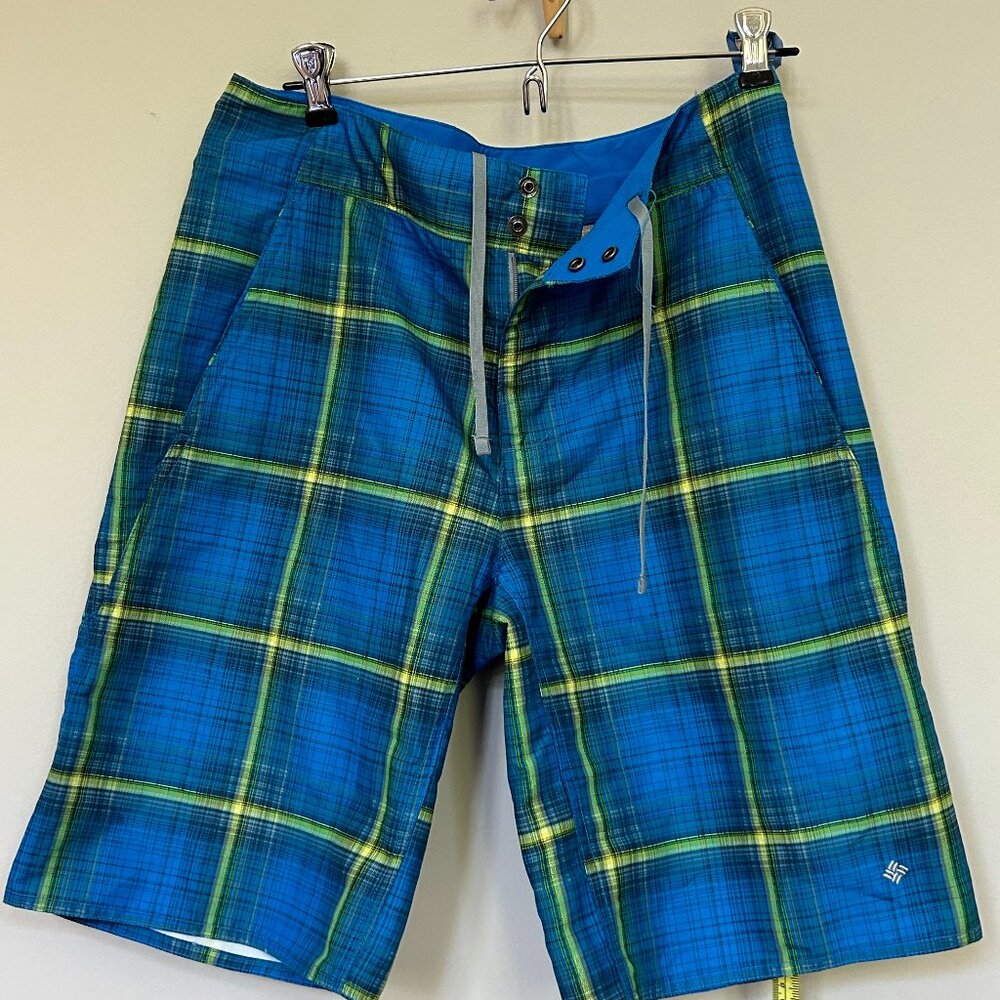 Columbia Board Short - almost new! with Omni Shade Sun Protection